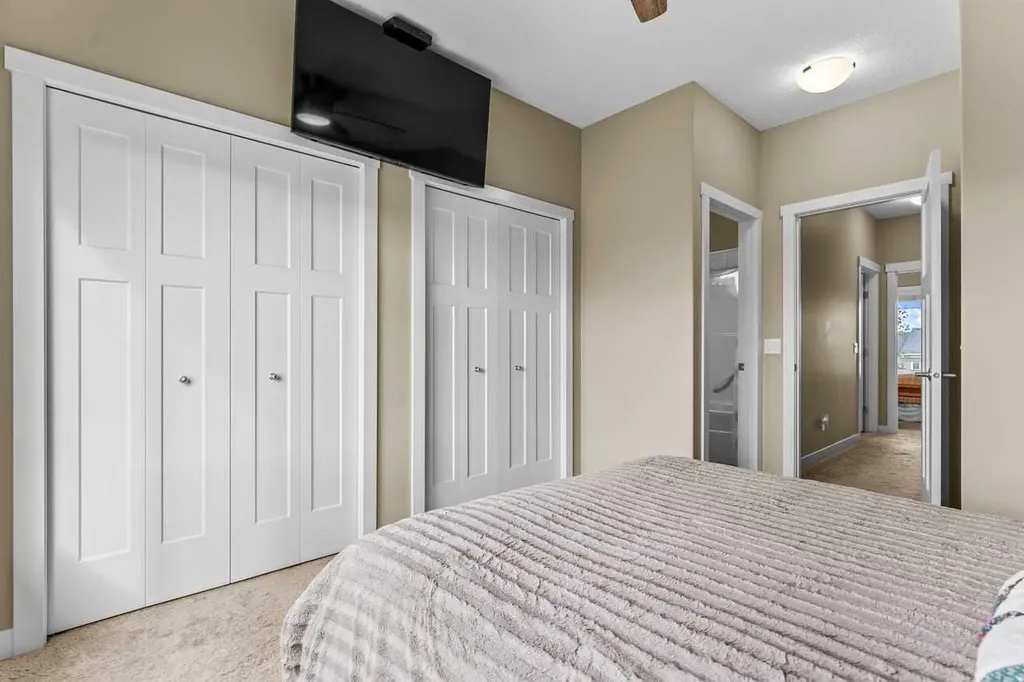 1667 Symons Valley Parkway NW Calgary AB T3P 0R9