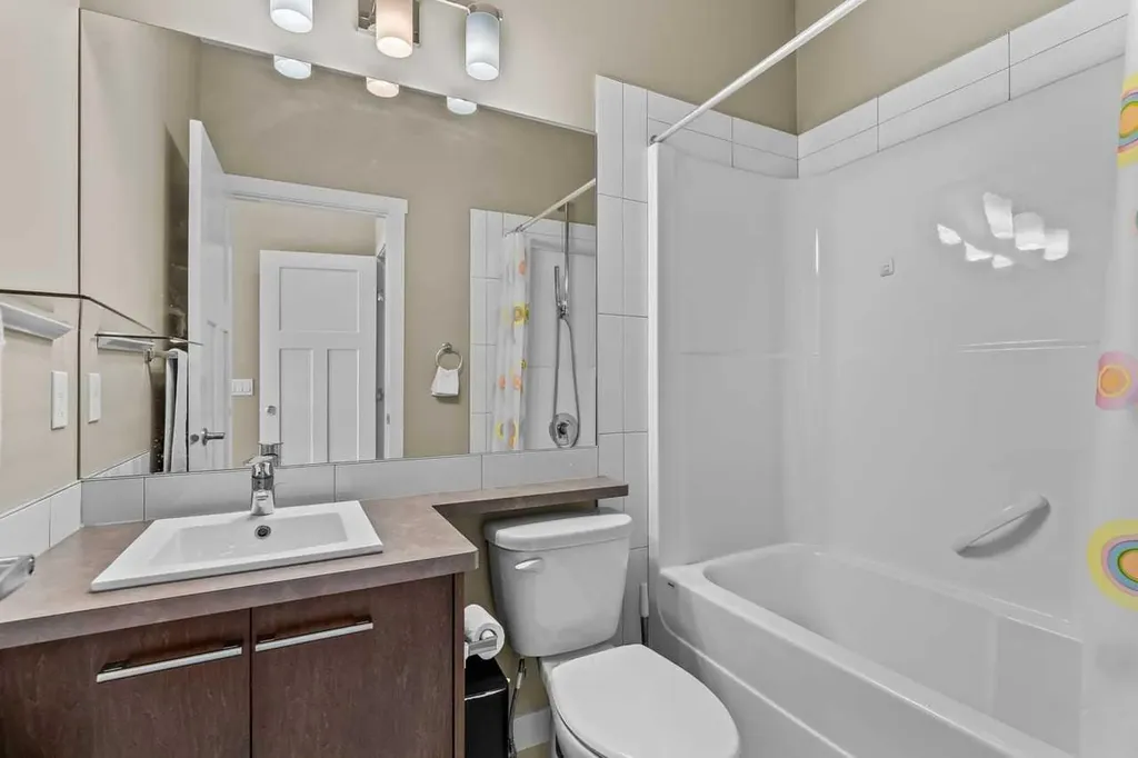 1667 Symons Valley Parkway NW Calgary AB T3P 0R9