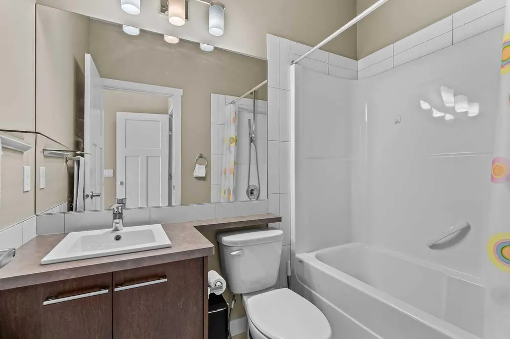 1667 Symons Valley Parkway NW Calgary AB T3P 0R9