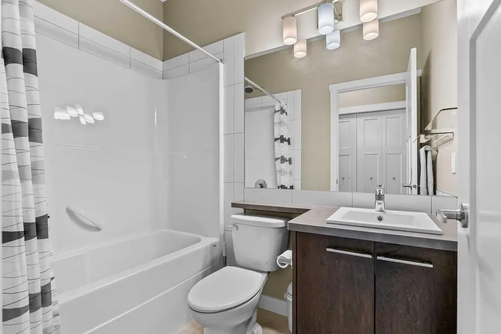 1667 Symons Valley Parkway NW Calgary AB T3P 0R9
