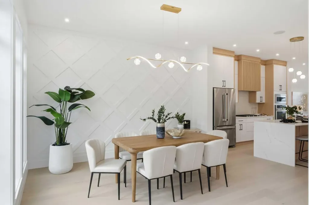4537 21 Avenue NW Calgary AB T3B 0W3