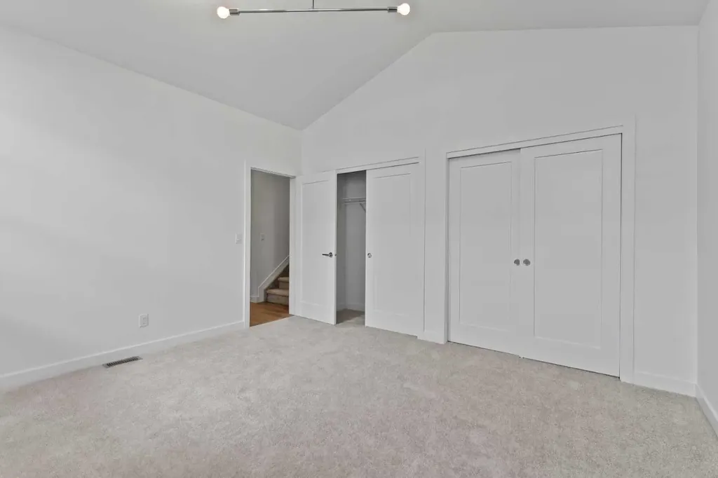 201 Cooperswood Green SW Airdrie AB T3B3Y6