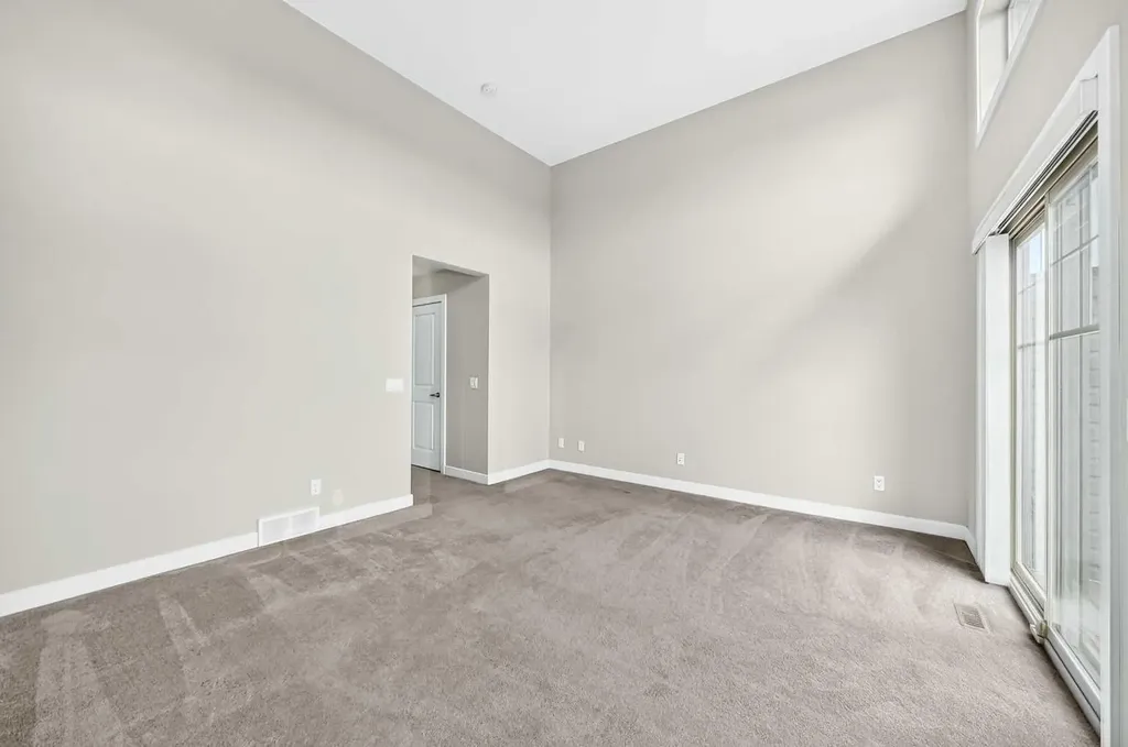 132 Sage Hill Grove NW Calgary AB T3R 0Z8