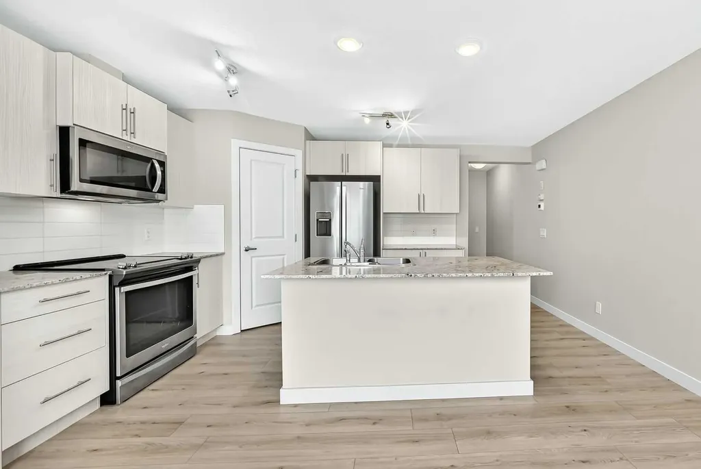 132 Sage Hill Grove NW Calgary AB T3R 0Z8
