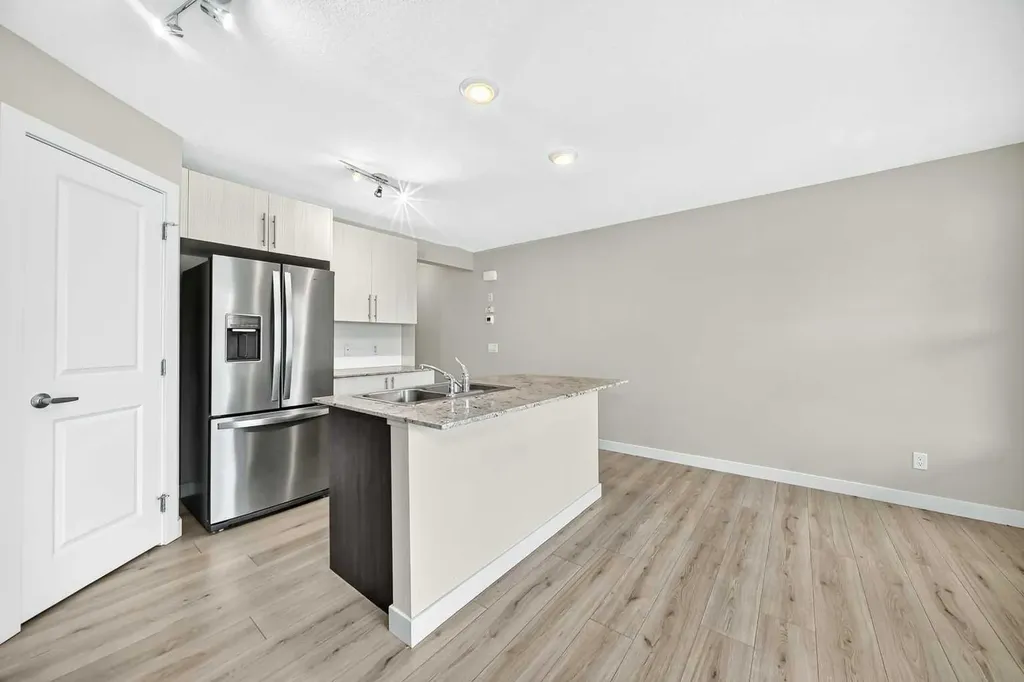 132 Sage Hill Grove NW Calgary AB T3R 0Z8