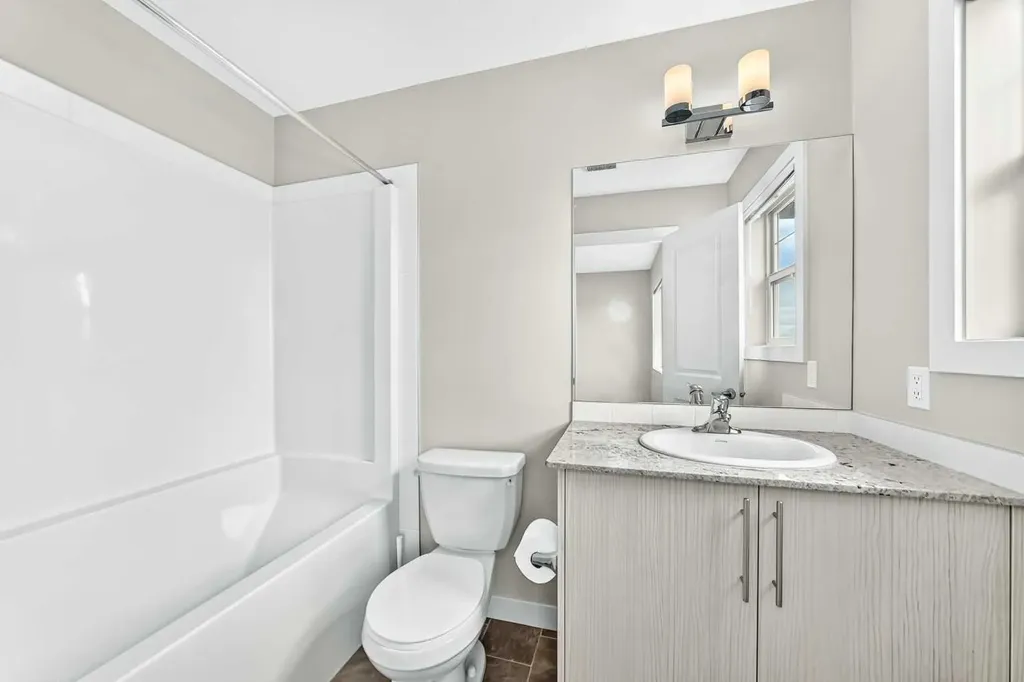 132 Sage Hill Grove NW Calgary AB T3R 0Z8