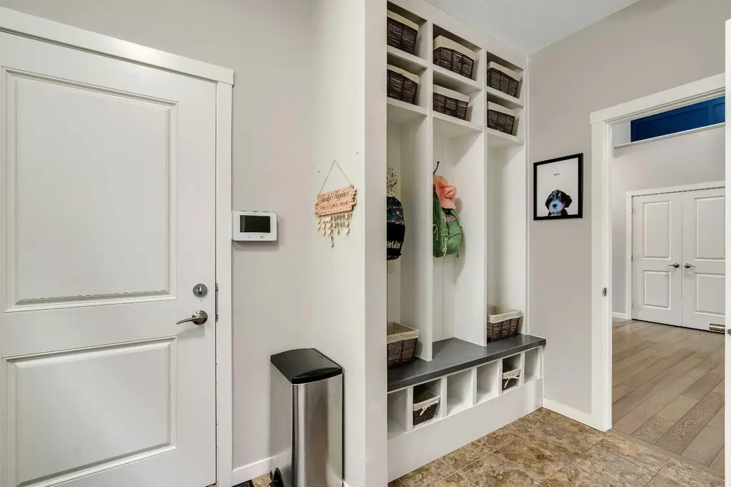 58 Valley Pointe Bay NW Calgary AB T3B 6B6