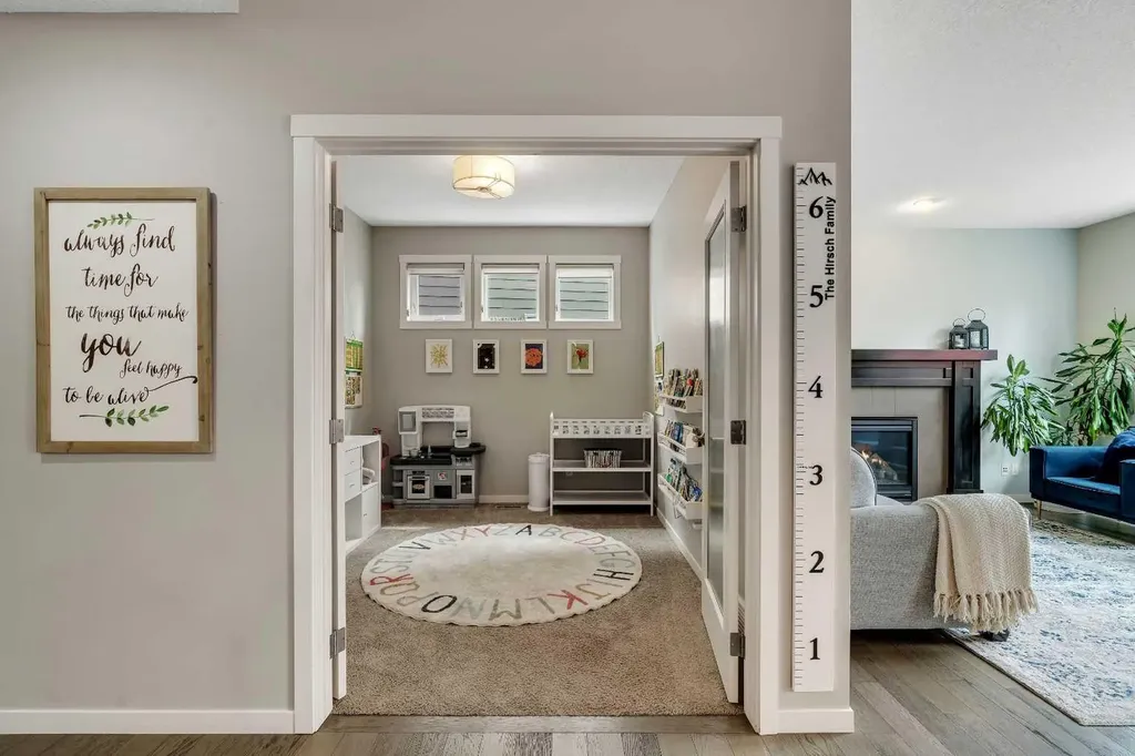 58 Valley Pointe Bay NW Calgary AB T3B 6B6