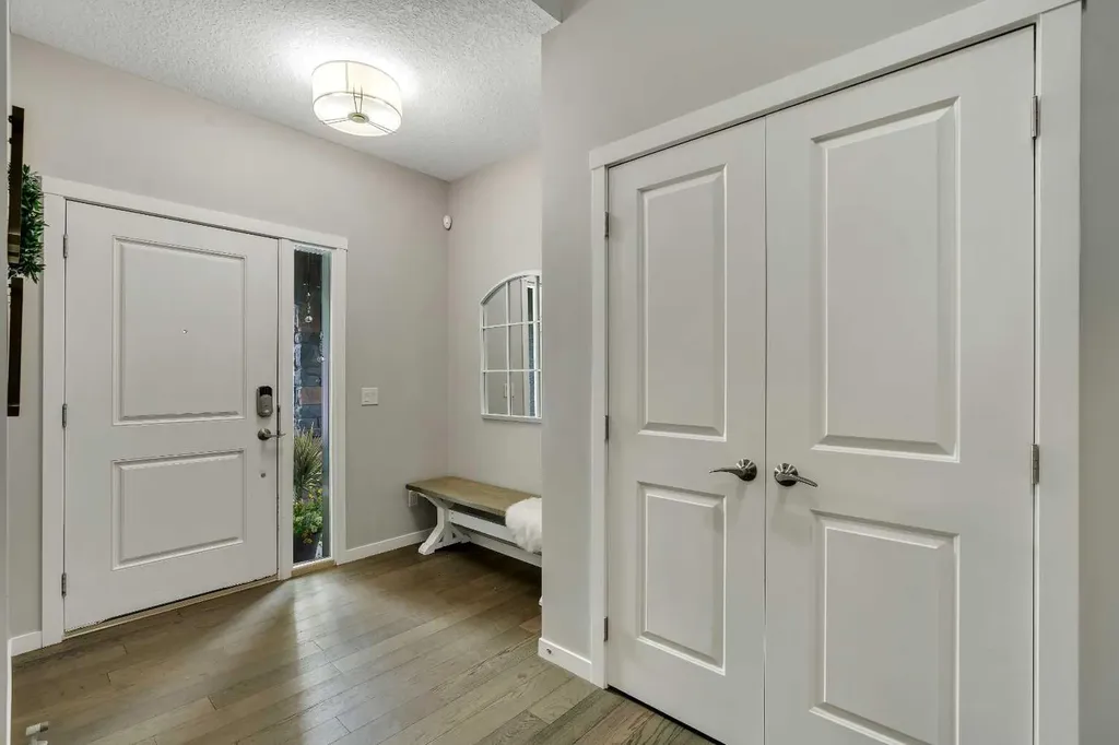 58 Valley Pointe Bay NW Calgary AB T3B 6B6