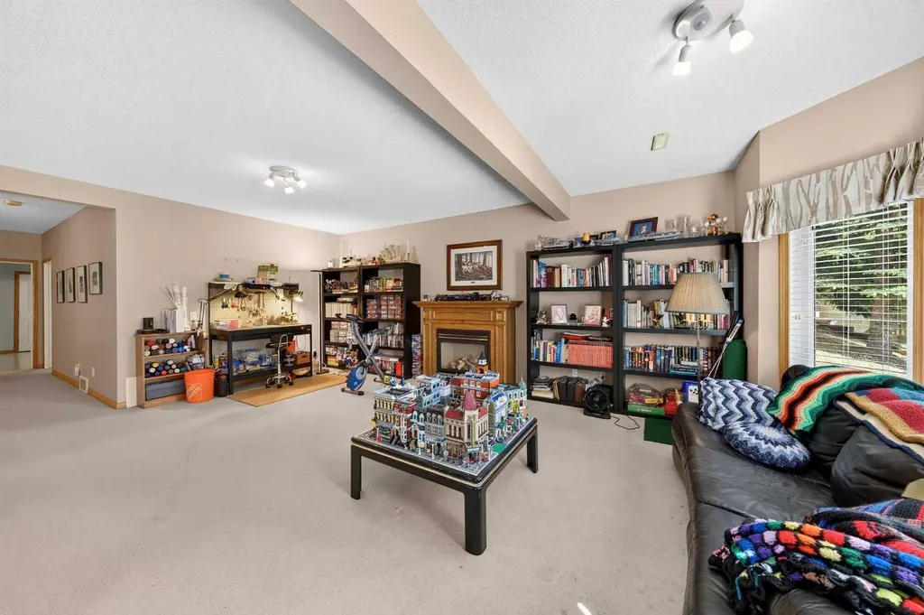 37 Scimitar Heath NW Calgary AB T3L 2E1