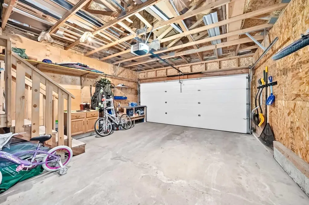 47 Harvest Glen Rise NE Calgary AB T3K4C1