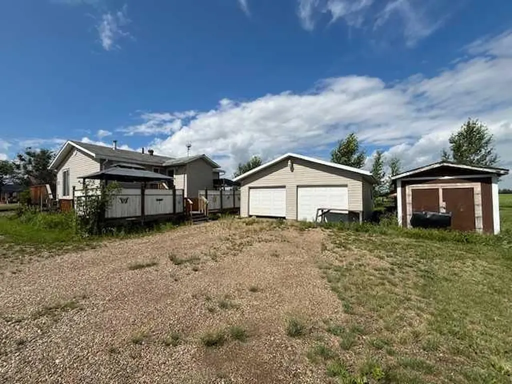 103 3rd Avenue North Star AB T0H2T0