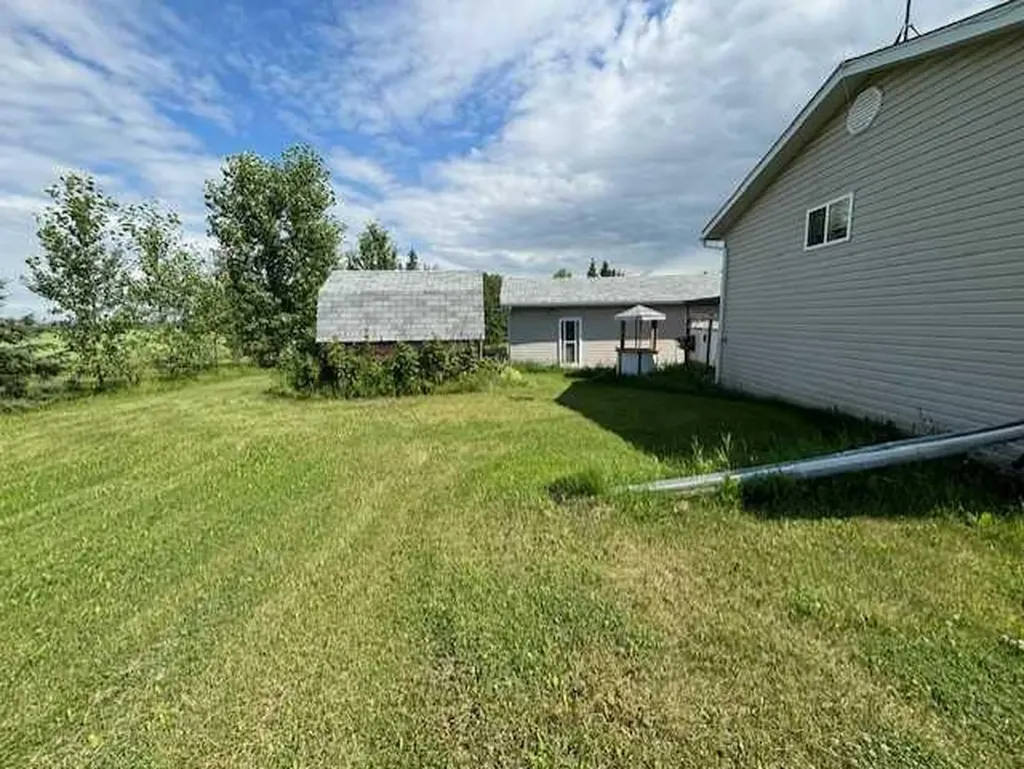 103 3rd Avenue North Star AB T0H2T0