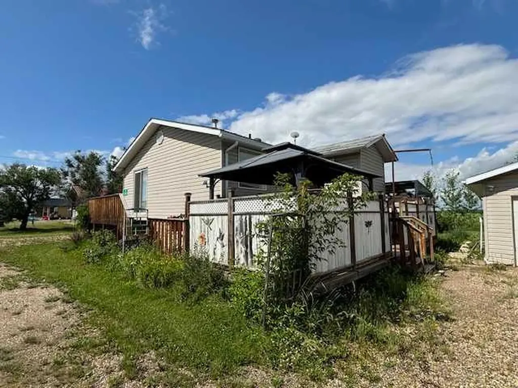 103 3rd Avenue North Star AB T0H2T0