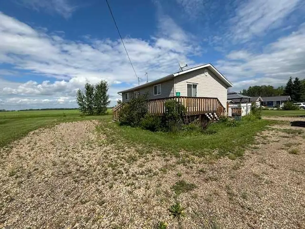 103 3rd Avenue North Star AB T0H2T0