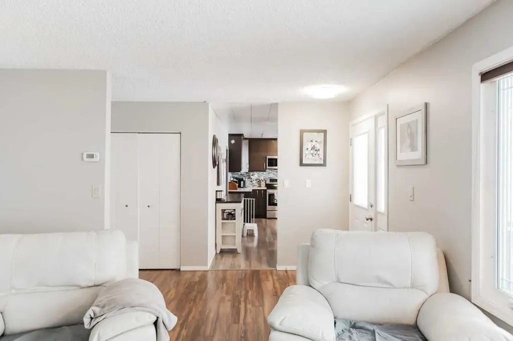 5102 43 Avenue Spirit River AB T0H3G0