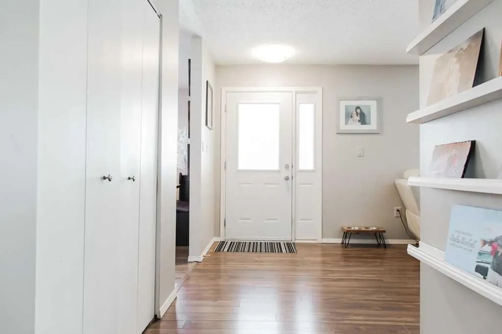 5102 43 Avenue Spirit River AB T0H3G0