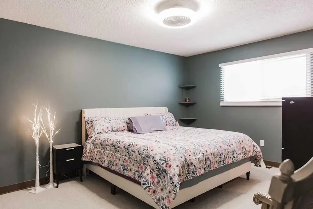 5102 43 Avenue Spirit River AB T0H3G0