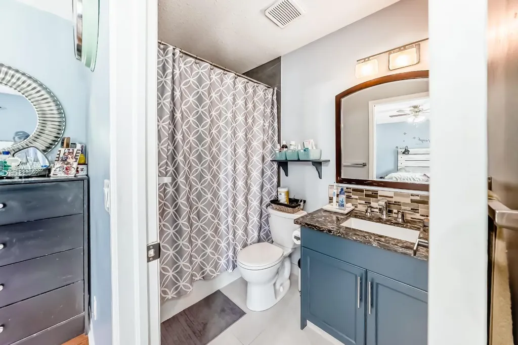 98 Canoe Square SW Airdrie AB T4B 2N5