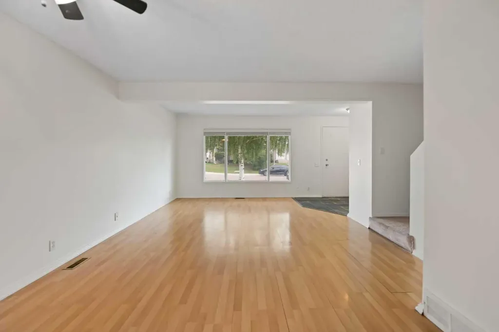 84 Martindale Close NE Calgary AB T3J 2T9