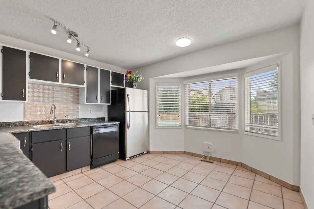84 Martindale Close NE Calgary AB T3J 2T9