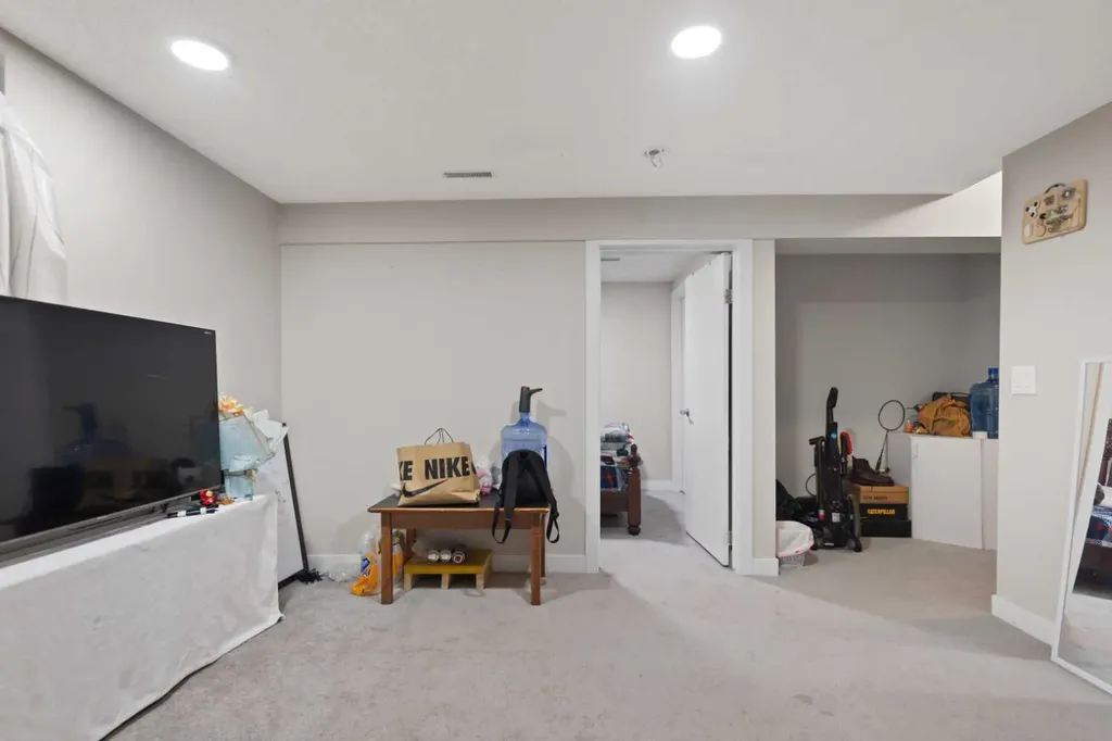 84 Martindale Close NE Calgary AB T3J 2T9