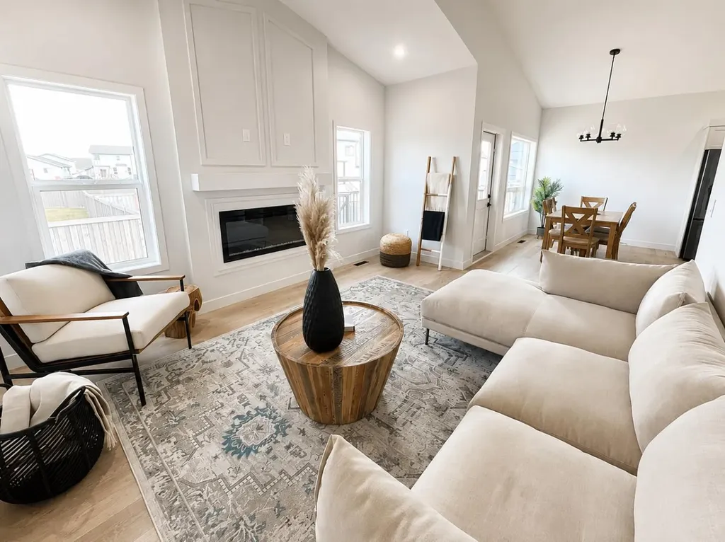 8557 72 Avenue Grande Prairie AB T8X0N9