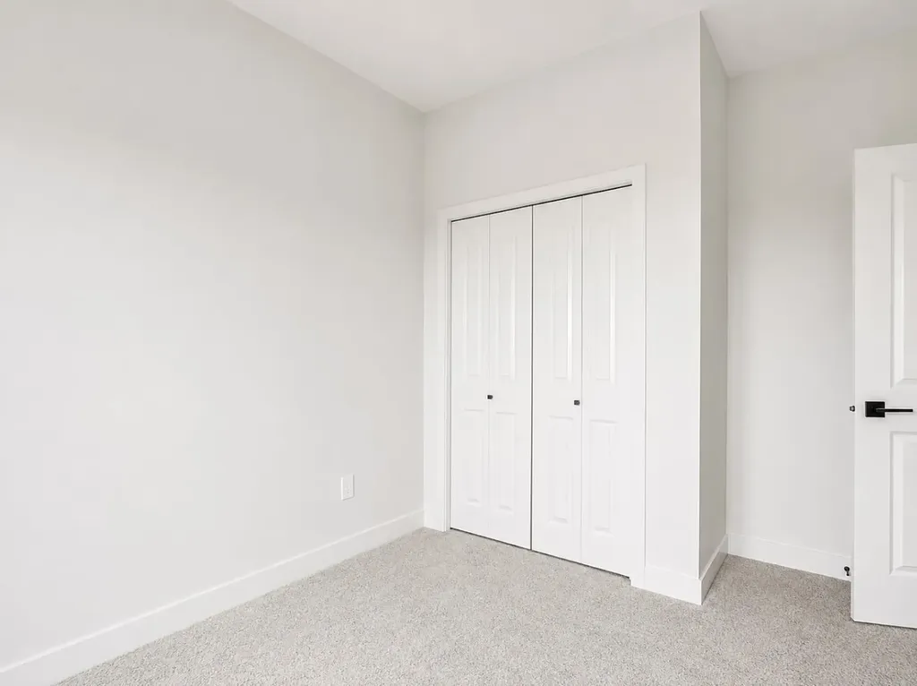 8557 72 Avenue Grande Prairie AB T8X0N9
