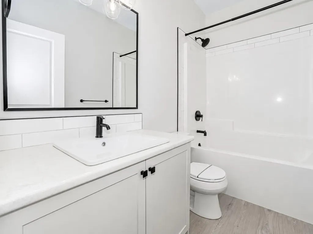 8557 72 Avenue Grande Prairie AB T8X0N9