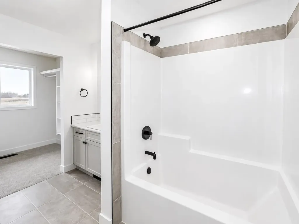 8557 72 Avenue Grande Prairie AB T8X0N9