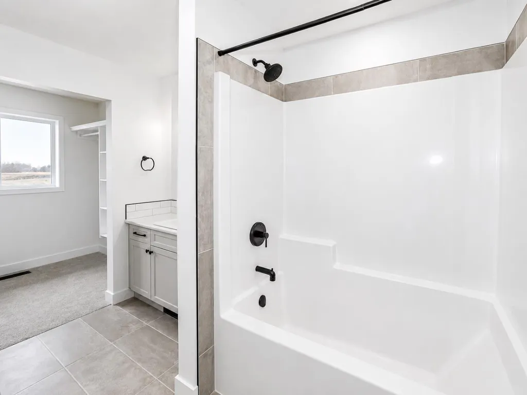 8557 72 Avenue Grande Prairie AB T8X0N9