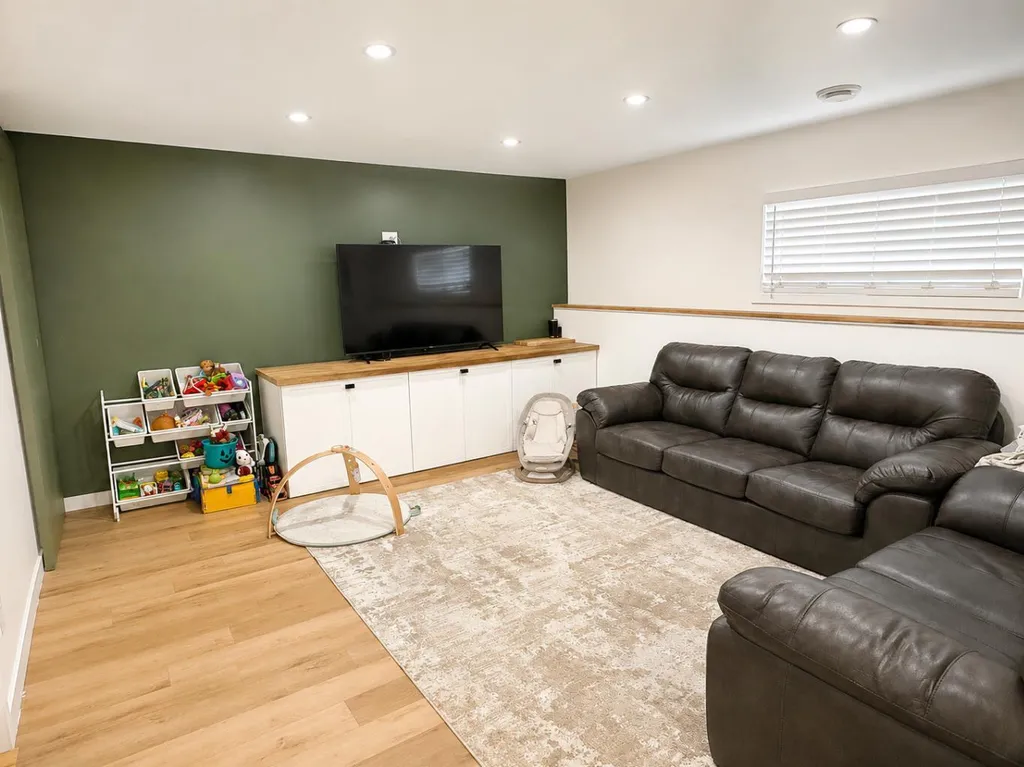 8557 72 Avenue Grande Prairie AB T8X0N9