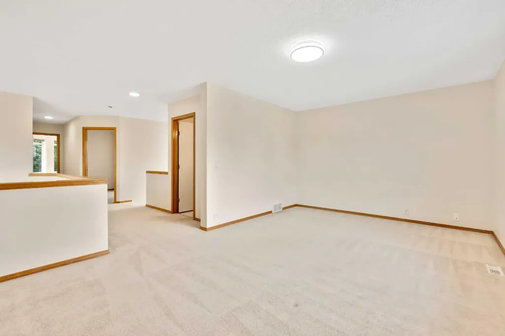 117 Millview Park SW Calgary AB T2Y 3Y2