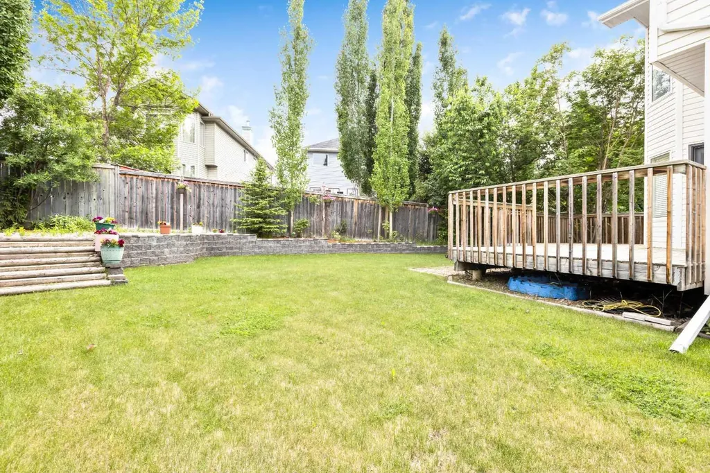 117 Millview Park SW Calgary AB T2Y 3Y2