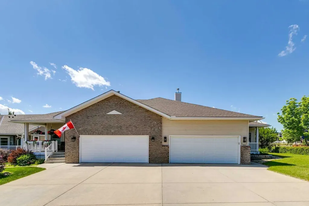 101 Sandstone Court Okotoks AB T1S 1R2