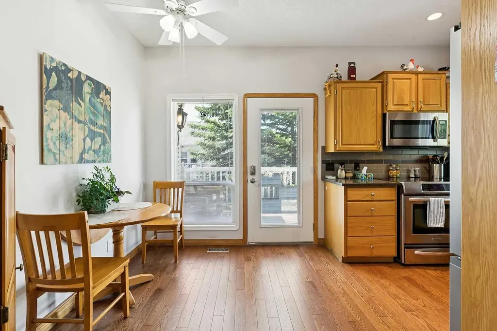 101 Sandstone Court Okotoks AB T1S 1R2