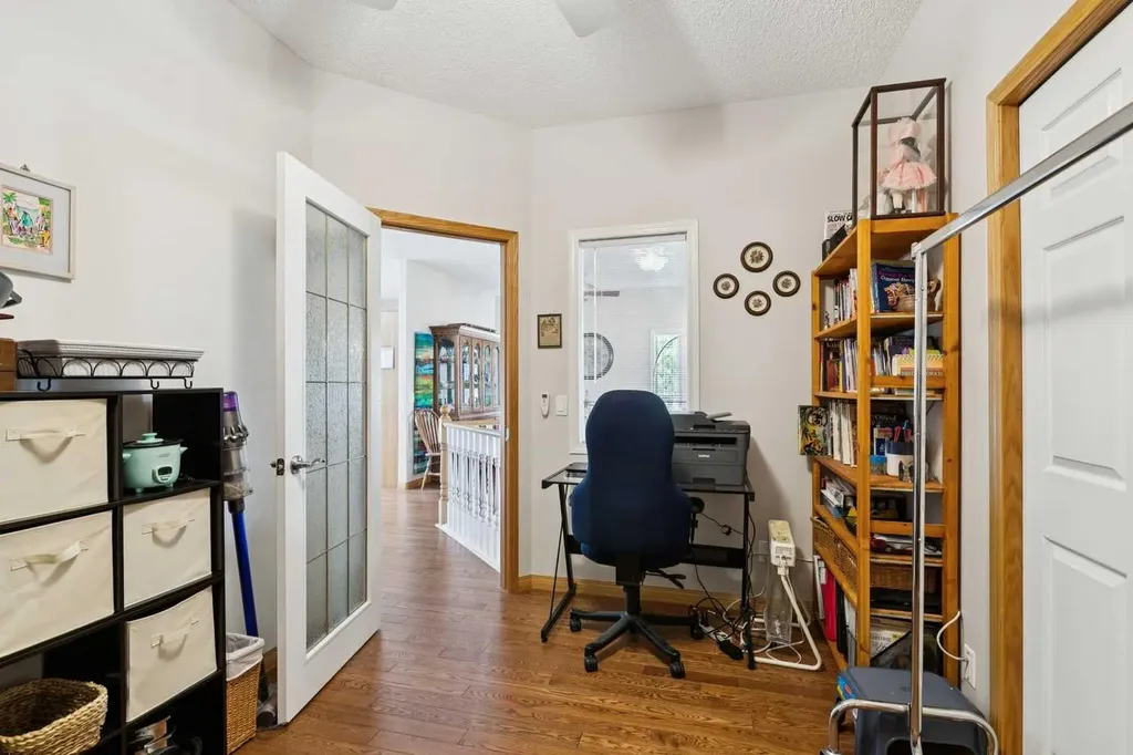 101 Sandstone Court Okotoks AB T1S 1R2