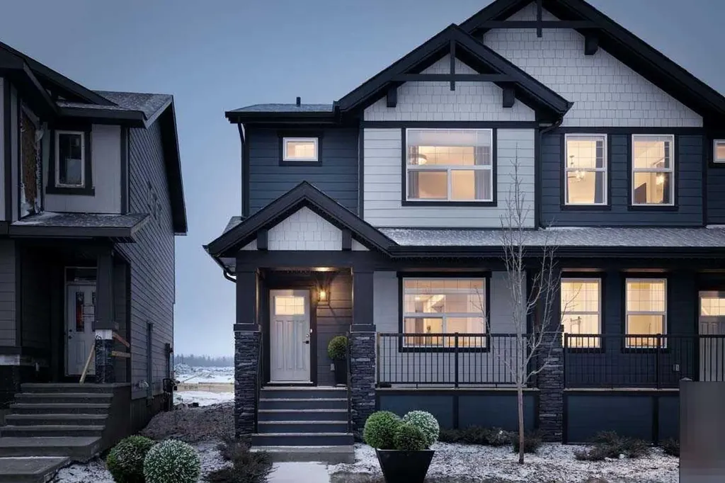 640 Legacy Circle SE Calgary AB T2X4T5