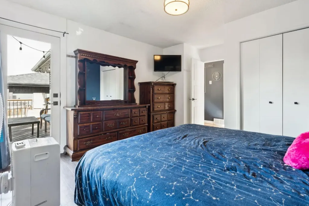 147 Falchurch Crescent NE Calgary AB T3J1J9