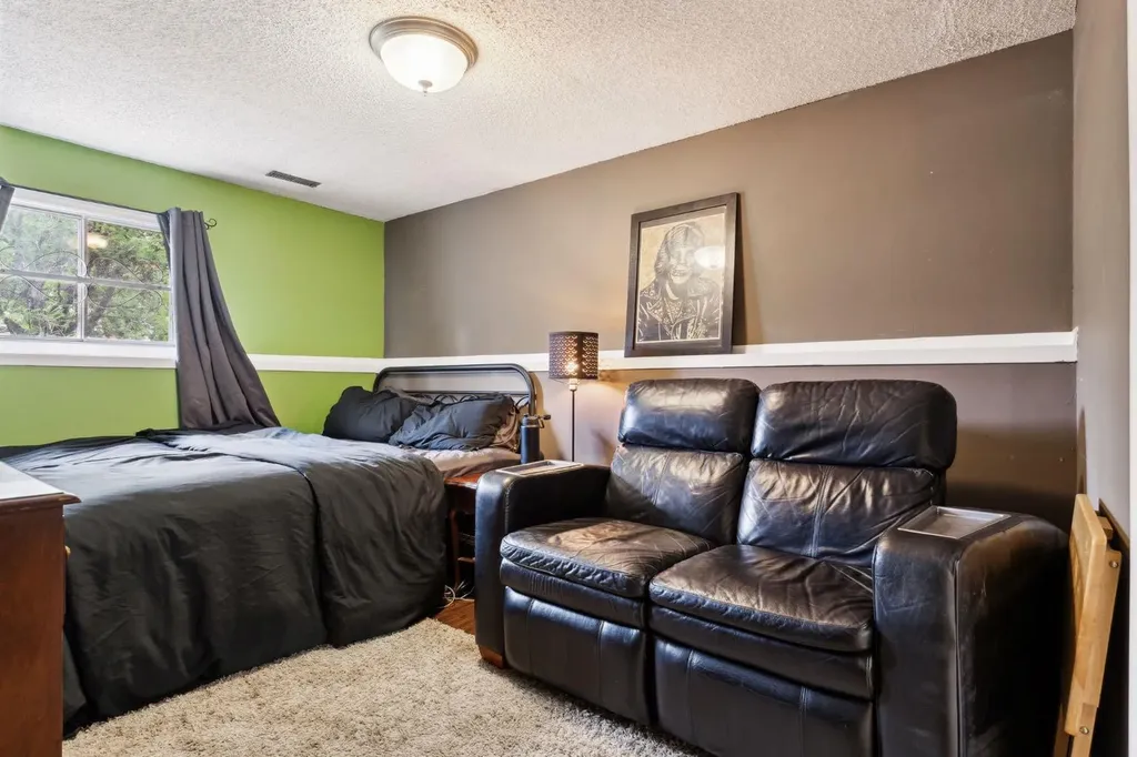 147 Falchurch Crescent NE Calgary AB T3J1J9