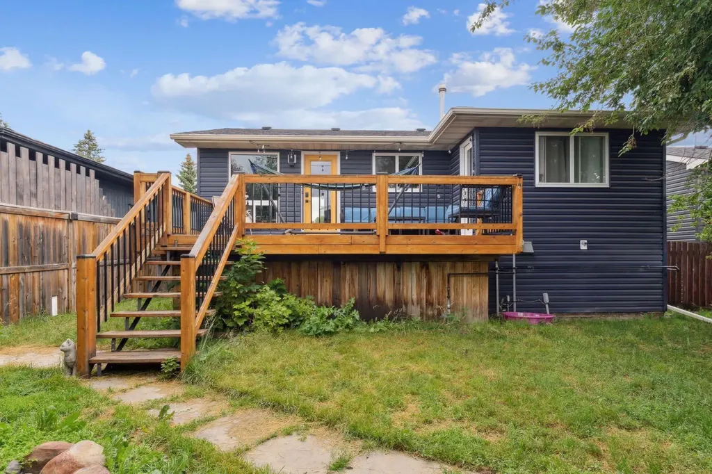 147 Falchurch Crescent NE Calgary AB T3J1J9