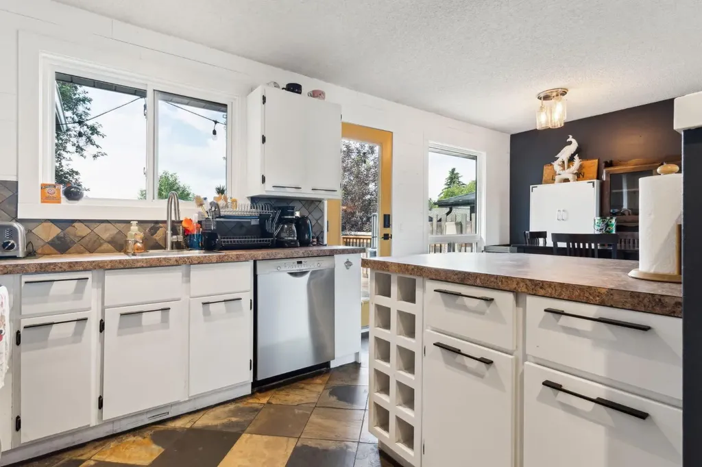 147 Falchurch Crescent NE Calgary AB T3J1J9