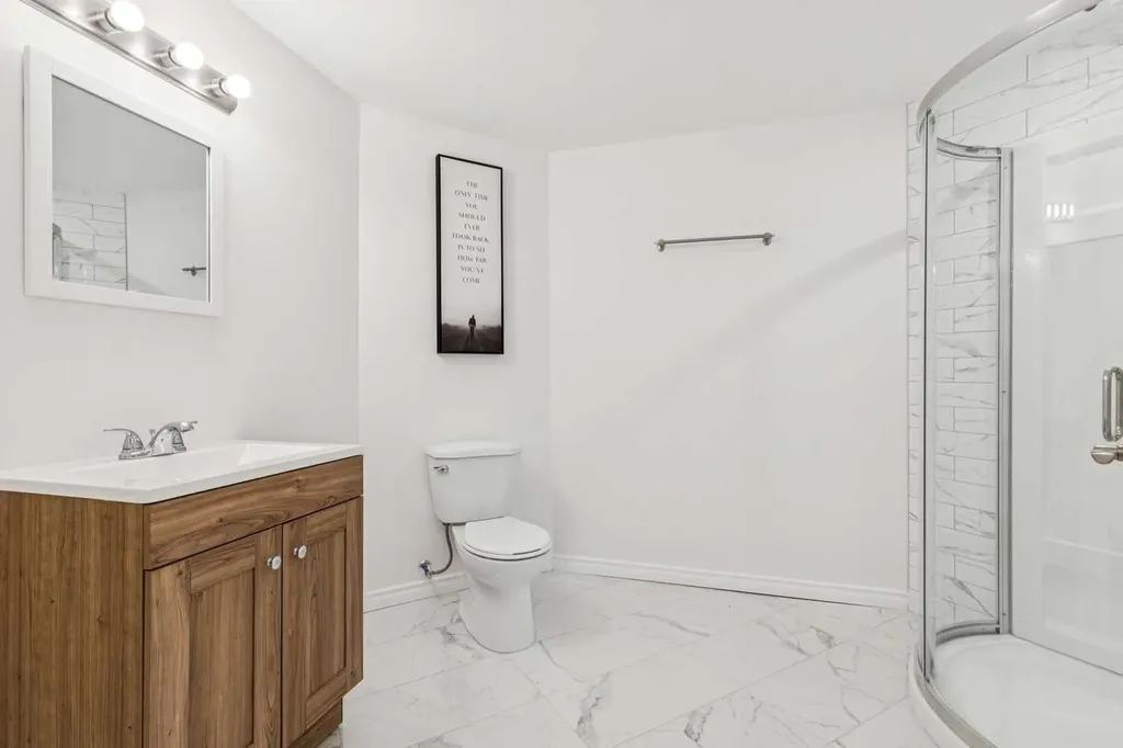 52 Tremblant Way SW Calgary AB T3H 0C4