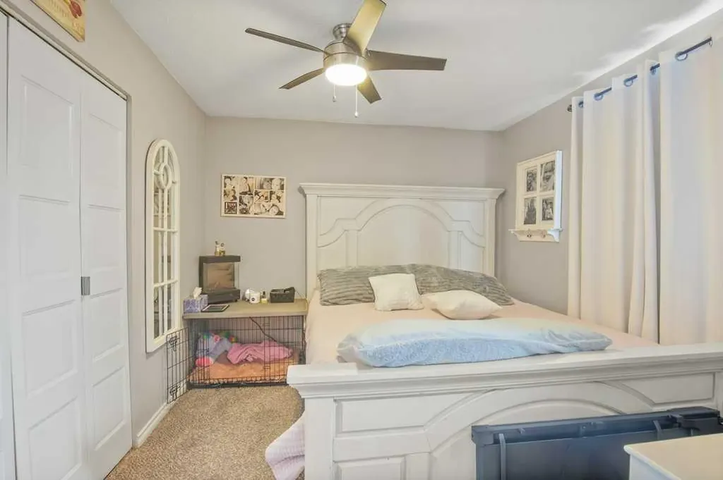 4639 48 Street Sylvan Lake AB T4S 1L4