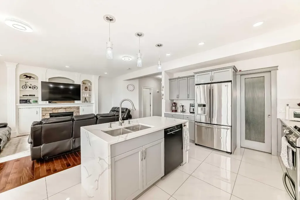 11 Taralake Way NE Calgary AB T3J 5L8