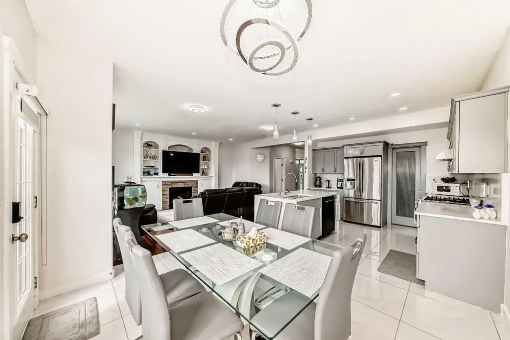 11 Taralake Way NE Calgary AB T3J 5L8