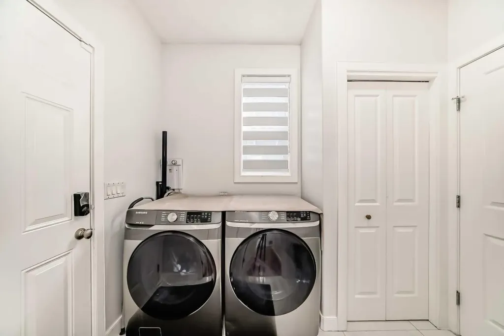 11 Taralake Way NE Calgary AB T3J 5L8