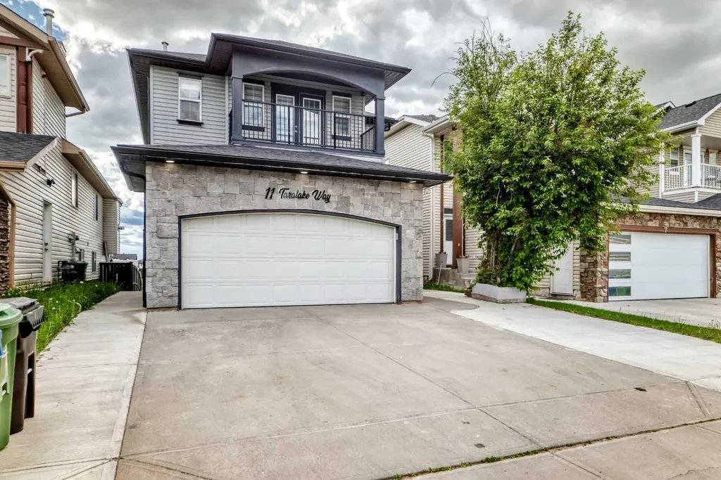 11 Taralake Way NE Calgary AB T3J 5L8