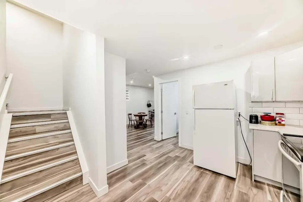 11 Taralake Way NE Calgary AB T3J 5L8