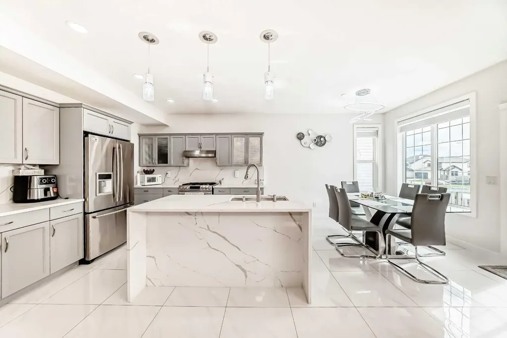 11 Taralake Way NE Calgary AB T3J 5L8